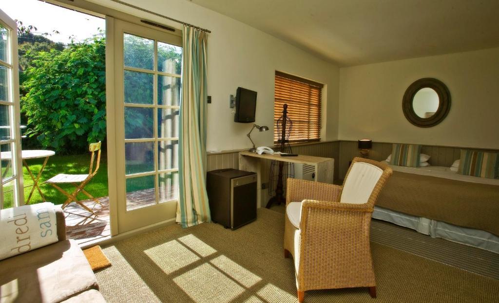 Fleur Du Jardin Hotel Kings Mills Exterior photo